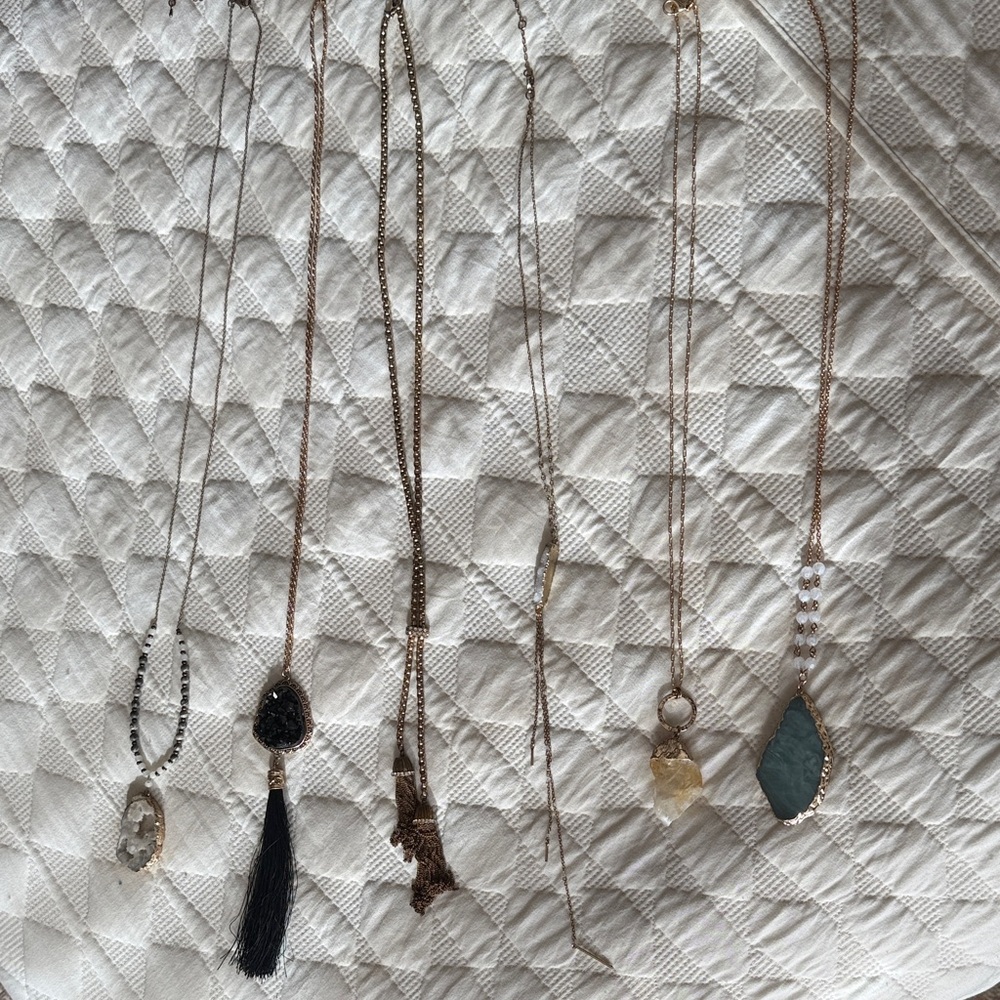 Chic Gold and Black Tassel Necklace